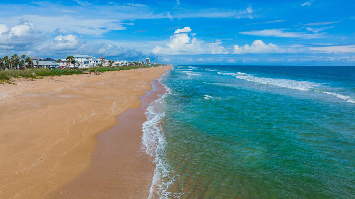 Atlantic Beach, Florida residential architecture and coastal lifestyle